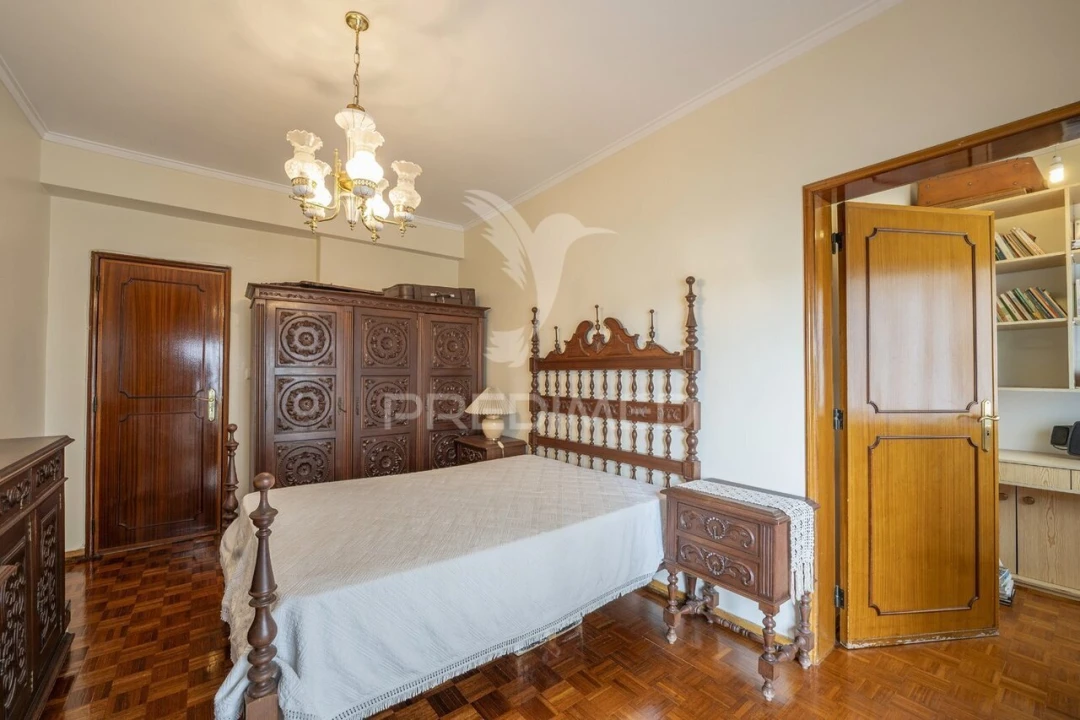 Apartamento T3 para Venda em Pontinha e Famões Foto 21