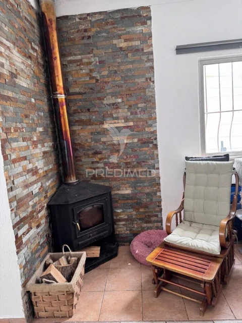 Moradia T2 para Venda em Palhais e Coina