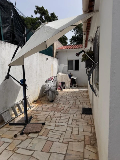 Moradia T2 para Venda em Palhais e Coina