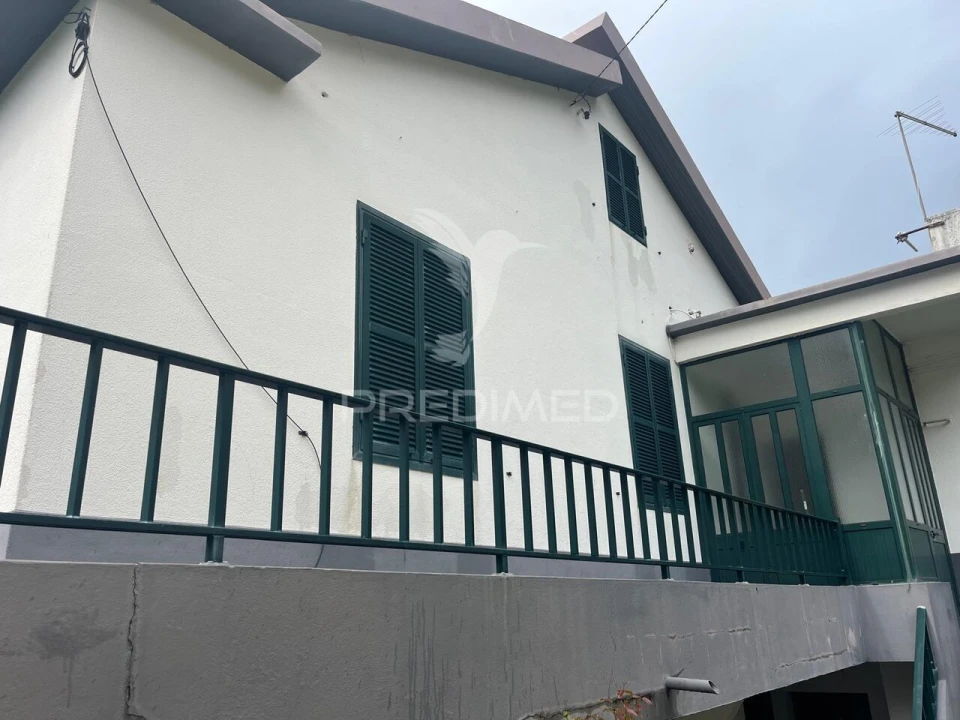 Moradia T3 para Venda em São Vicente Foto 1