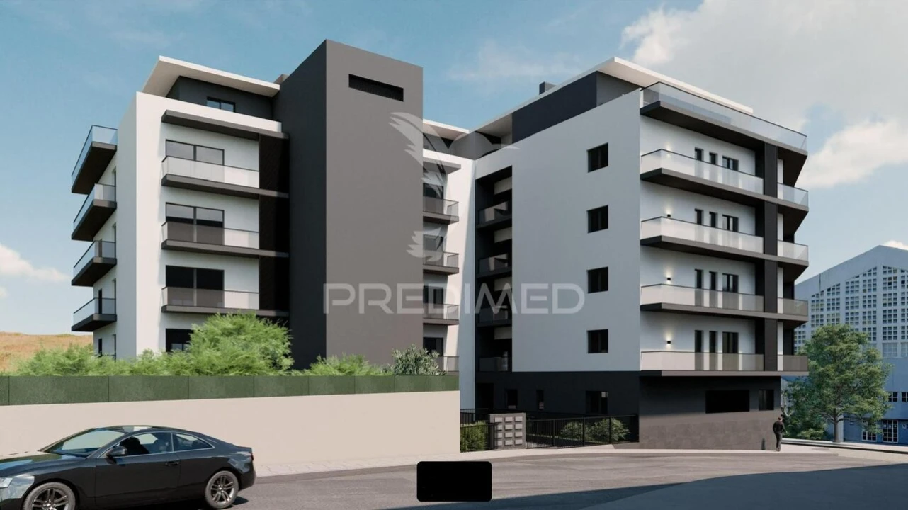 Apartamento T3 para Venda em Peso da Régua e Godim Foto 1