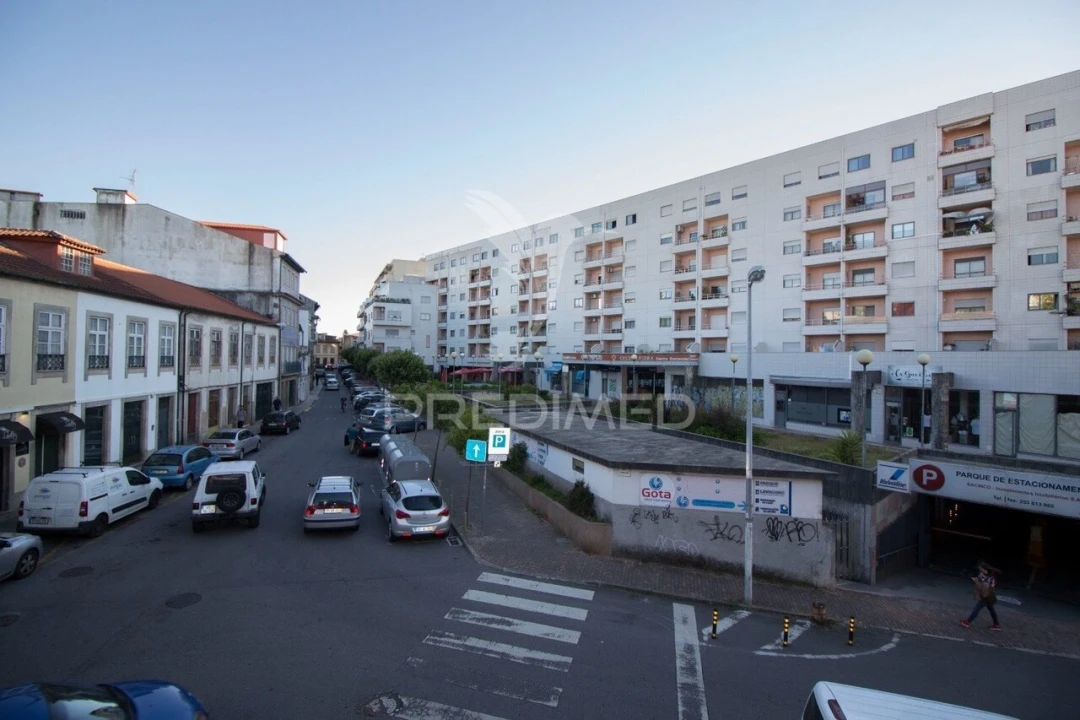 Apartamento T3 para Venda em Braga (Maximinos, Sé e Cividade) Foto 22