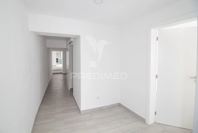 Moradia T2 para Venda em Vimieiro Foto 8