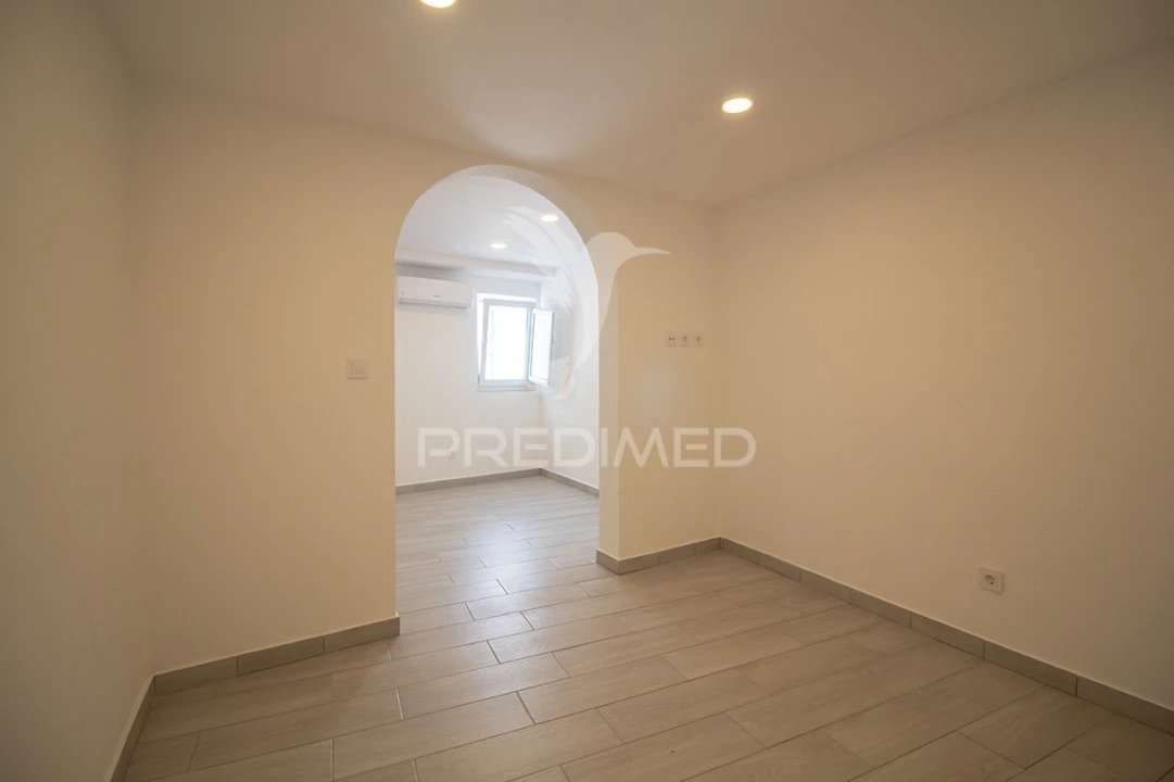 Moradia T2 para Venda em Vimieiro Foto 11