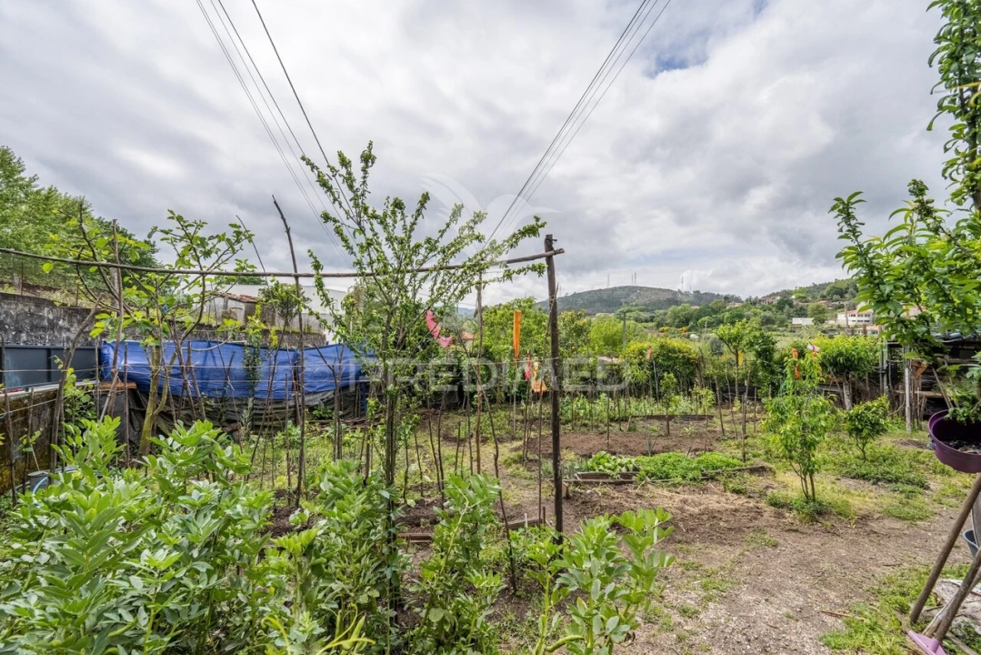 Moradia T2 para Venda em Rendufinho Foto 4