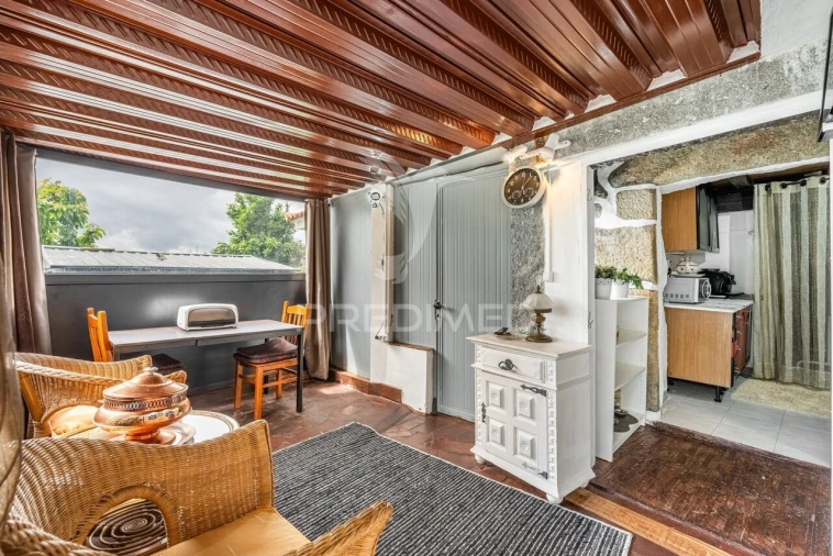 Moradia T2 para Venda em Rendufinho Foto 7