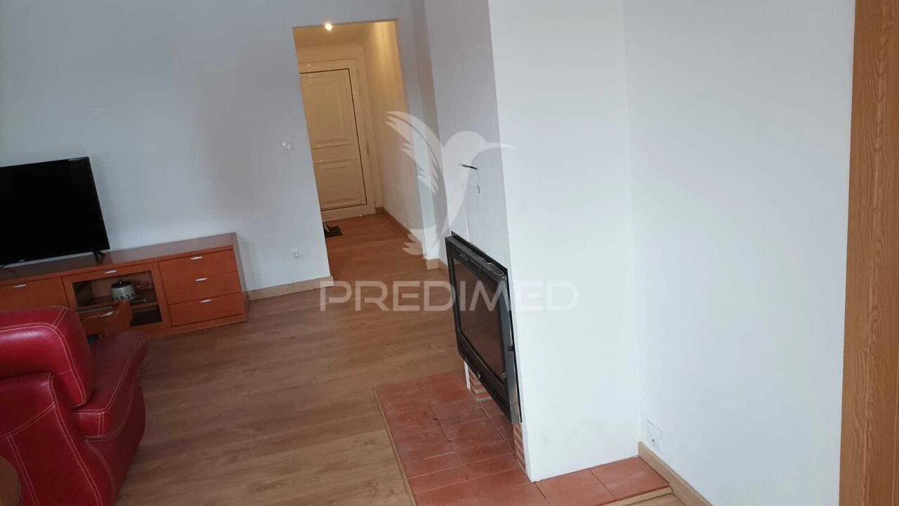 Moradia T1 para Venda em Couço Foto 6