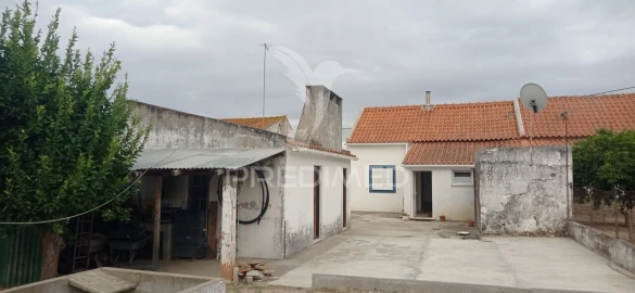 Moradia T1 para Venda em Couço