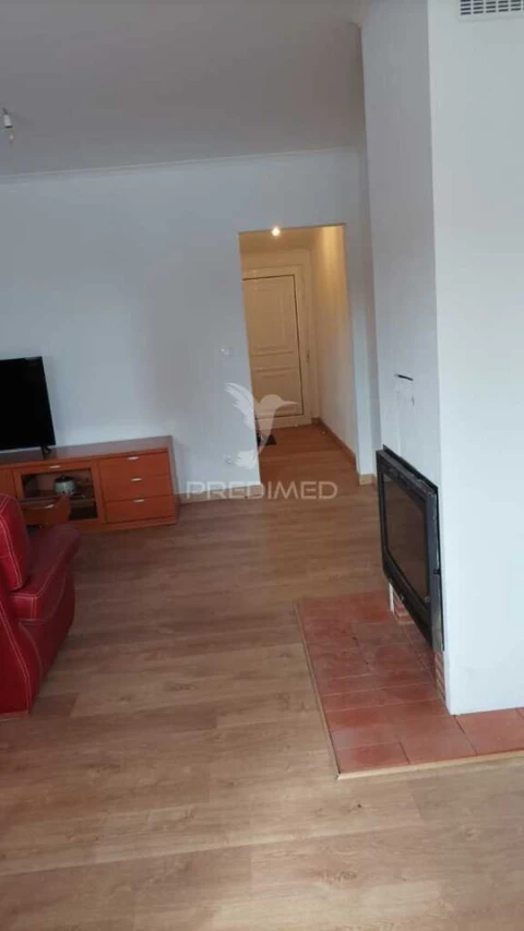 Moradia T1 para Venda em Couço