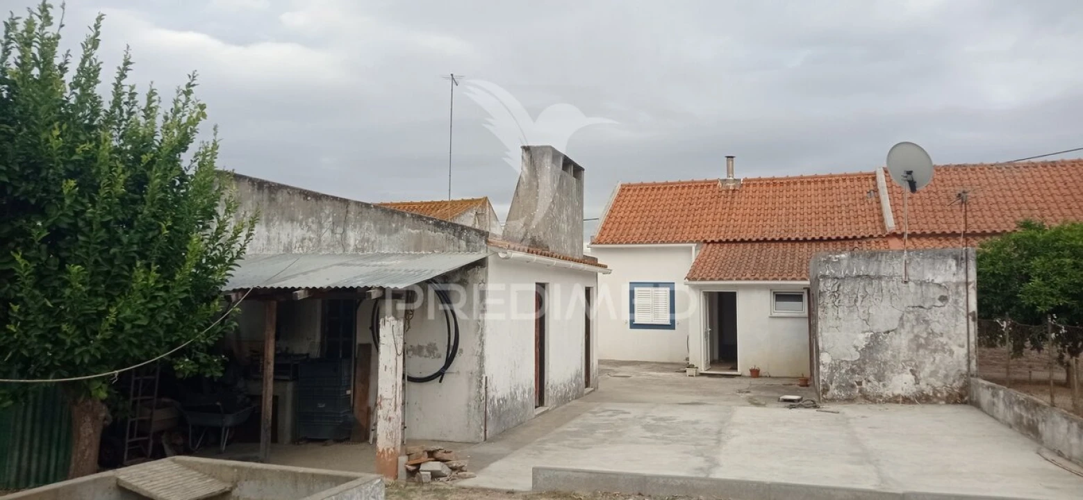 Moradia T1 para Venda em Couço Foto 21