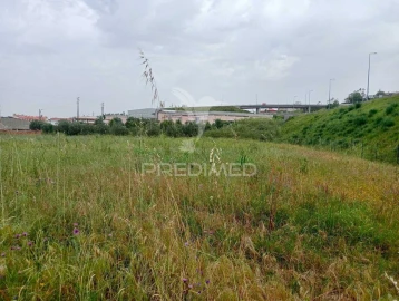 Terreno para Venda em Parceiros e Azoia