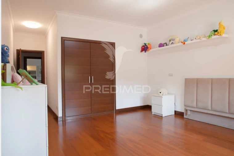 Moradia T4 para Venda em São João Baptista e Santa Maria dos Olivais Foto 15