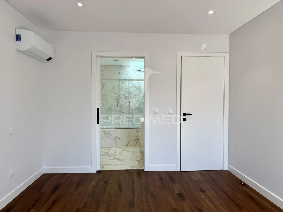 Apartamento T3 para Venda em Leiria, Pousos, Barreira e Cortes Foto 15