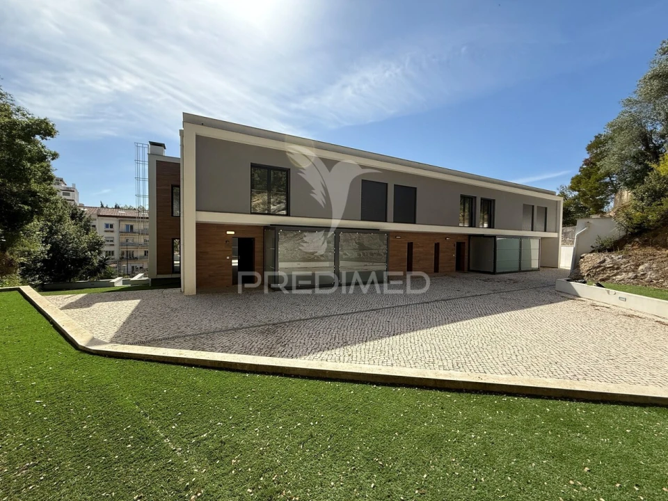 Apartamento T3 para Venda em Leiria, Pousos, Barreira e Cortes Foto 1