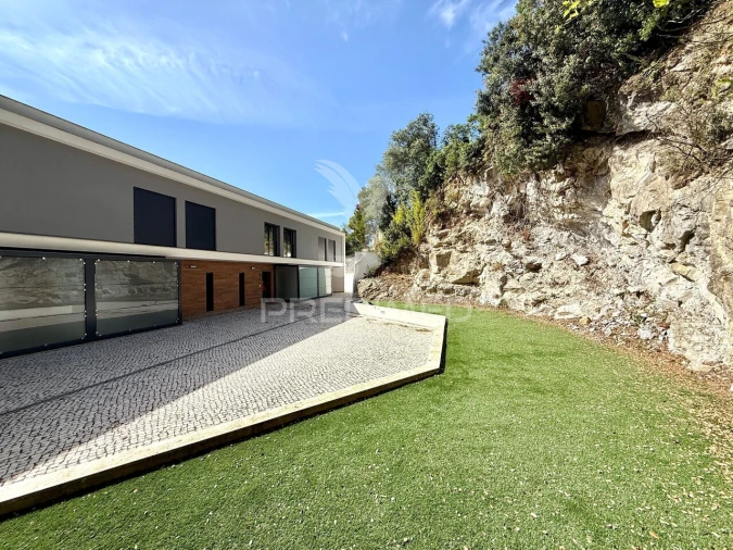 Apartamento T3 para Venda em Leiria, Pousos, Barreira e Cortes Foto 24