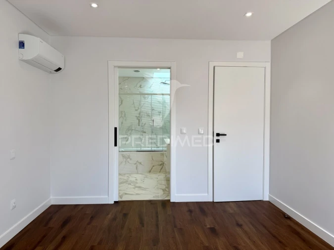 Apartamento T3 para Venda em Leiria, Pousos, Barreira e Cortes Foto 15