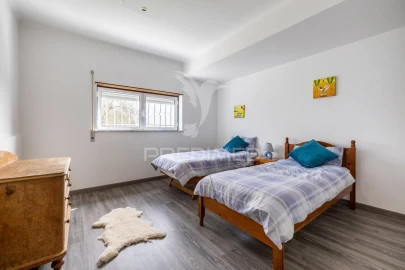 Moradia T3 para Venda em Cela