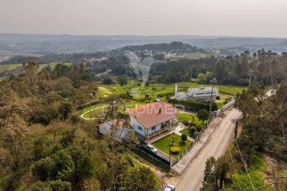 Moradia T3 para Venda em Cela