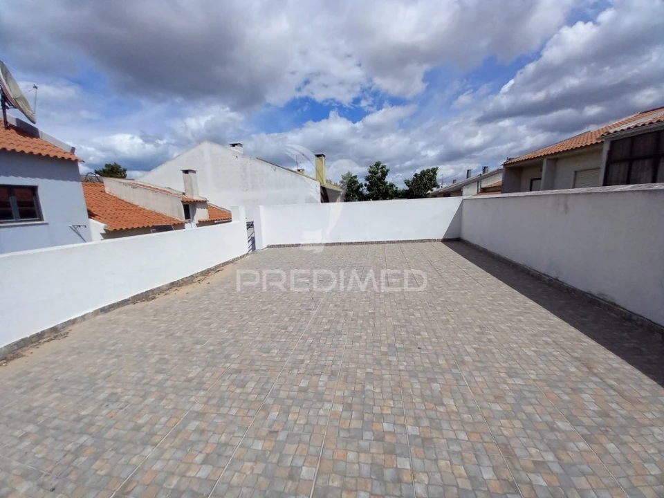 Moradia T4 para Venda em Amora Foto 40