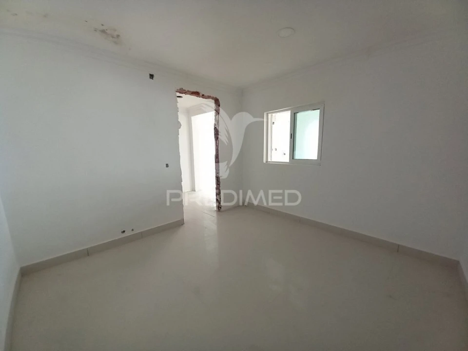 Moradia T4 para Venda em Amora Foto 35