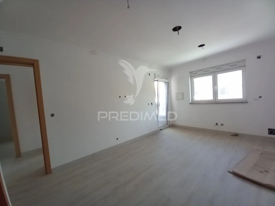 Moradia T4 para Venda em Amora Foto 23