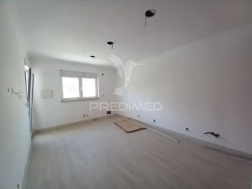 Moradia T4 para Venda em Amora