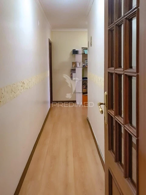 Apartamento T3 para Venda em Algueirão-Mem Martins