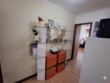 Apartamento T3 para Venda em Algueirão-Mem Martins