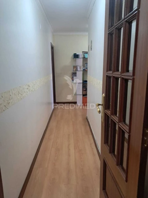Apartamento T3 para Venda em Algueirão-Mem Martins
