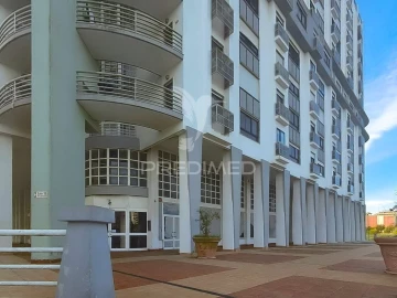 Apartamento T3 para Venda em Algueirão-Mem Martins