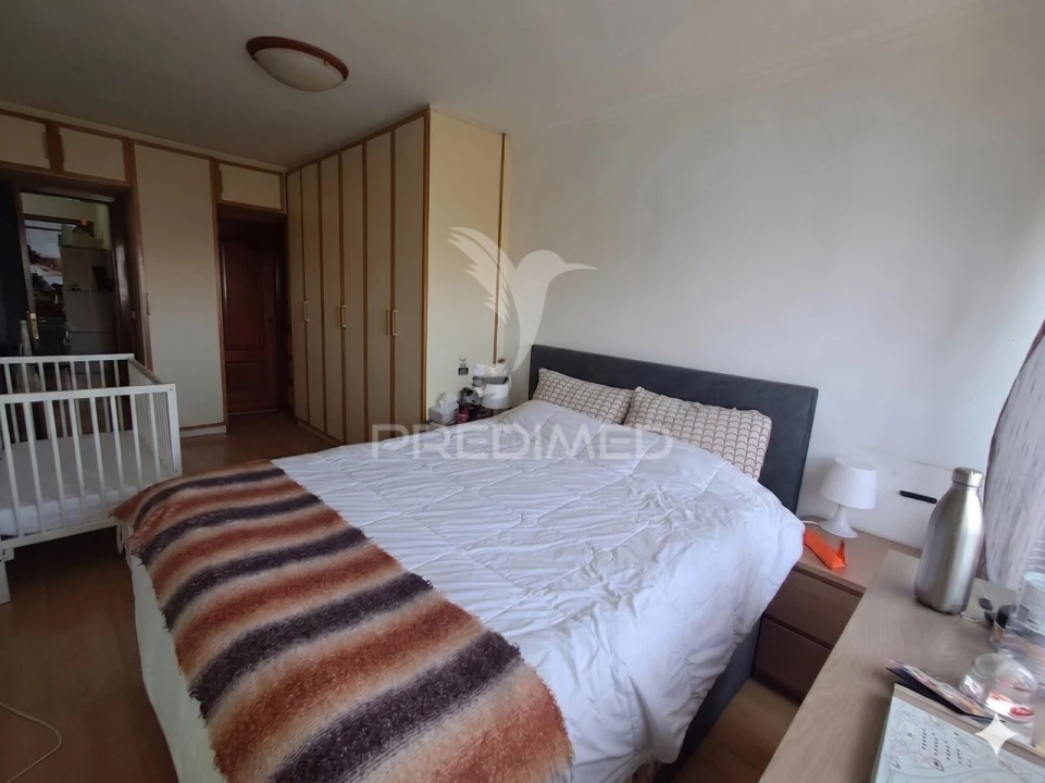 Apartamento T3 para Venda em Algueirão-Mem Martins Foto 12