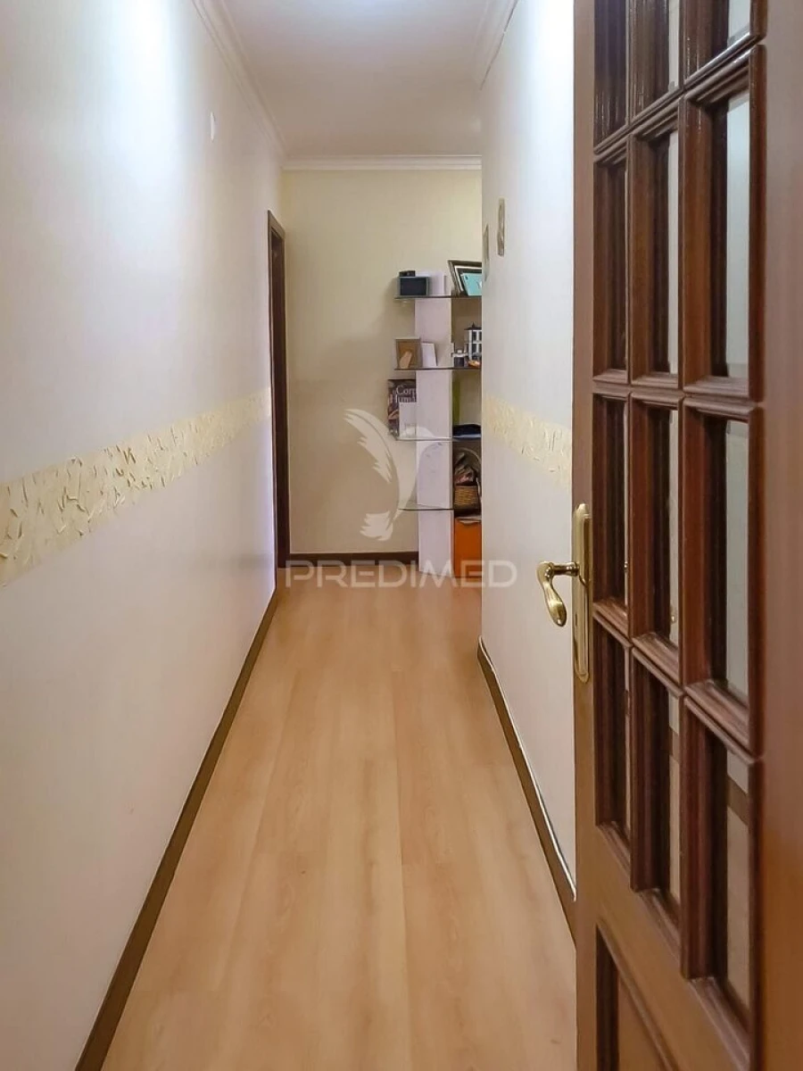 Apartamento T3 para Venda em Algueirão-Mem Martins Foto 21