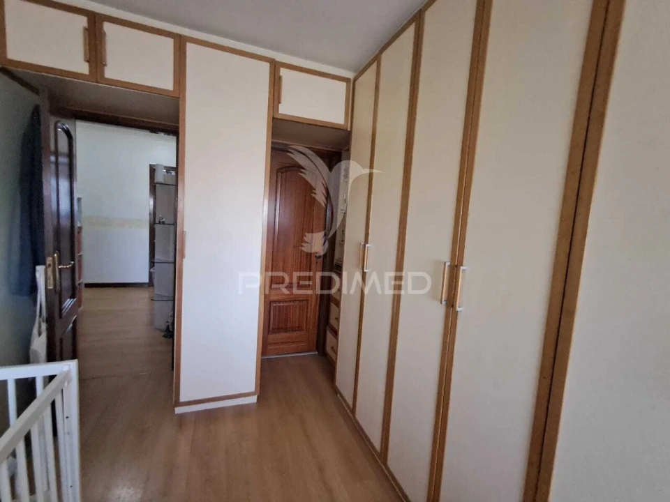 Apartamento T3 para Venda em Algueirão-Mem Martins Foto 13