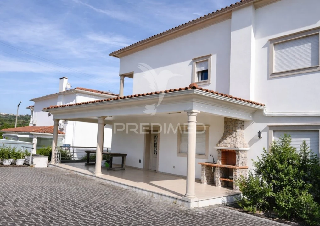 Moradia T4 para Venda em Porto de Mós - São João Baptista e São Pedro Foto 5