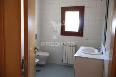 Moradia T4 para Venda em Porto de Mós - São João Baptista e São Pedro