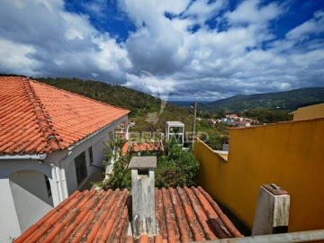 Moradia T3 para Venda em Monchique