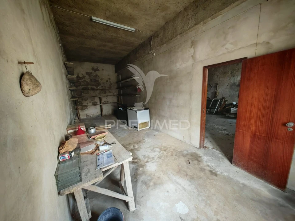 Moradia T3 para Venda em Monchique Foto 3