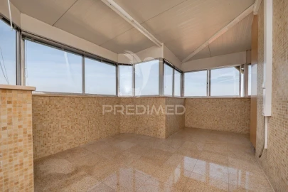 Apartamento T3 para Venda em Braga (Maximinos, Sé e Cividade)