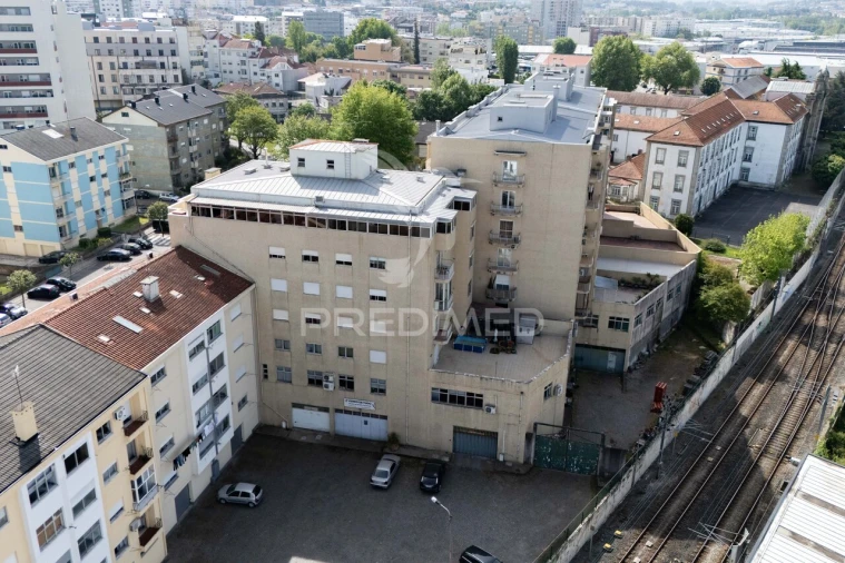 Apartamento T3 para Venda em Braga (Maximinos, Sé e Cividade) Foto 31