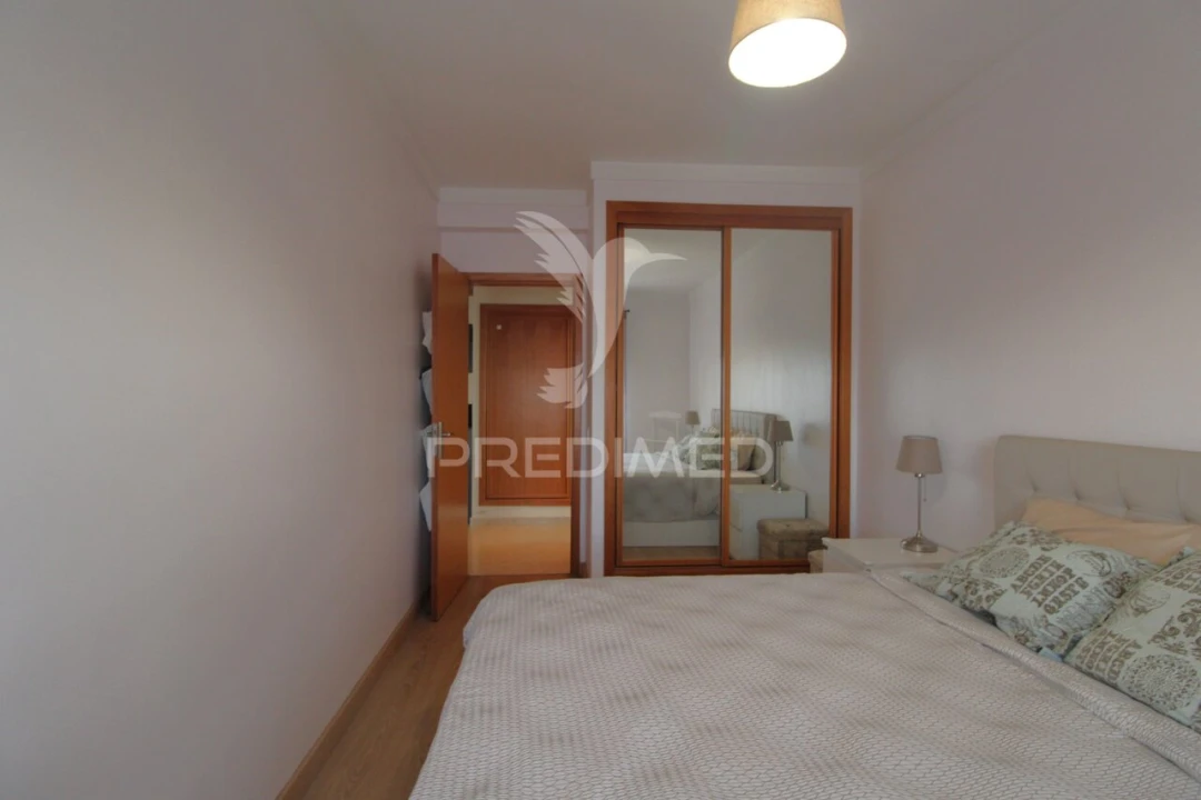 Apartamento T2 para Venda em Sarilhos Grandes Foto 15