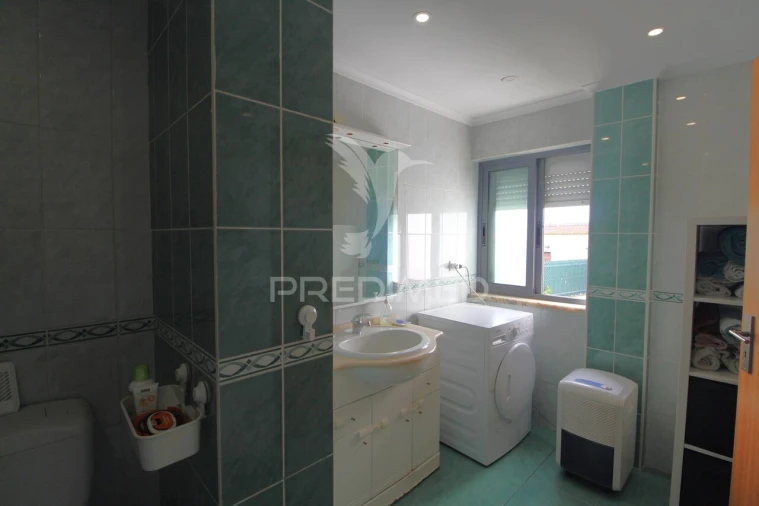 Apartamento T2 para Venda em Sarilhos Grandes Foto 22