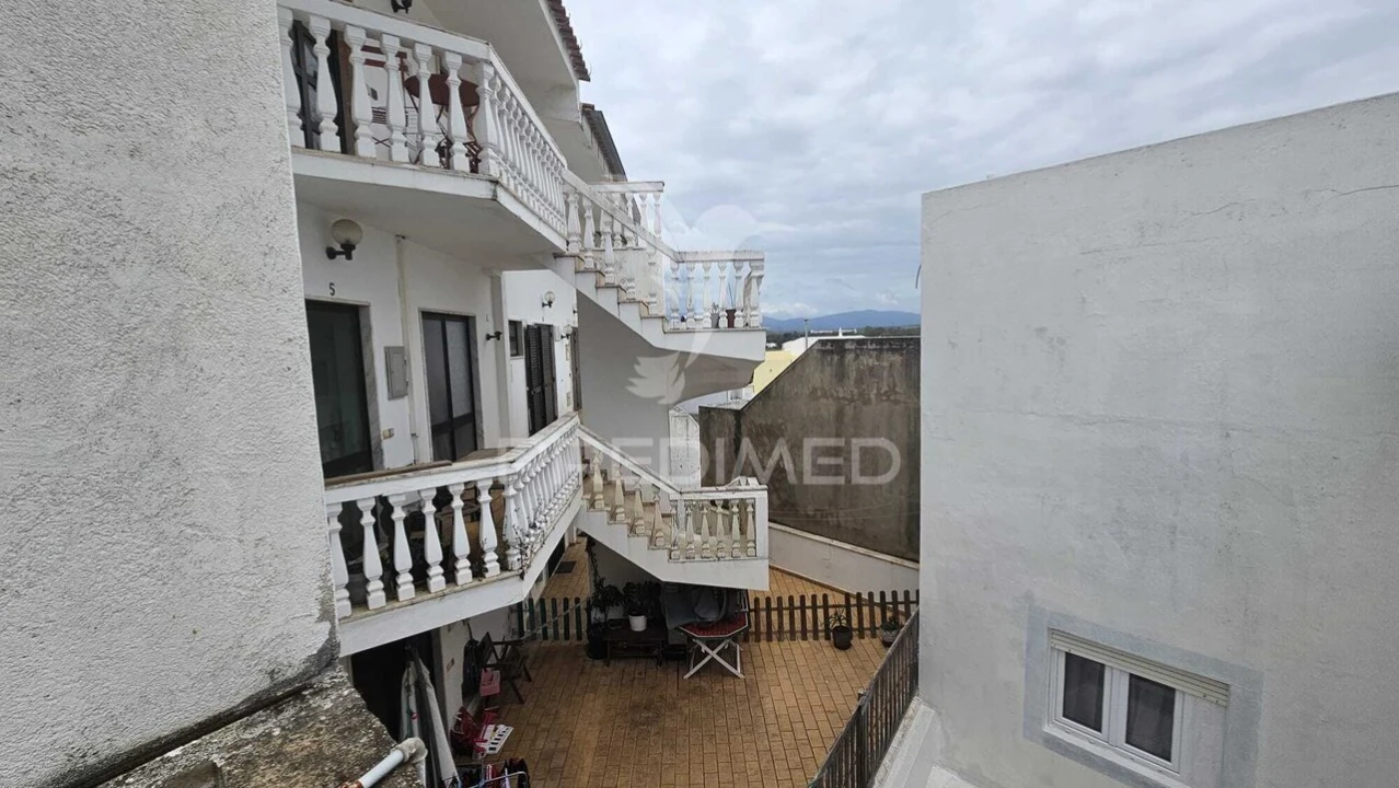Moradia T4 para Venda em Alvor Foto 26