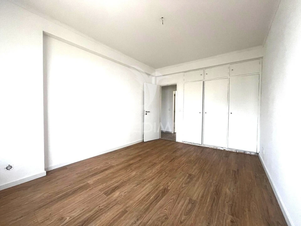 Apartamento T2 para Venda em Quinta do Conde Foto 6