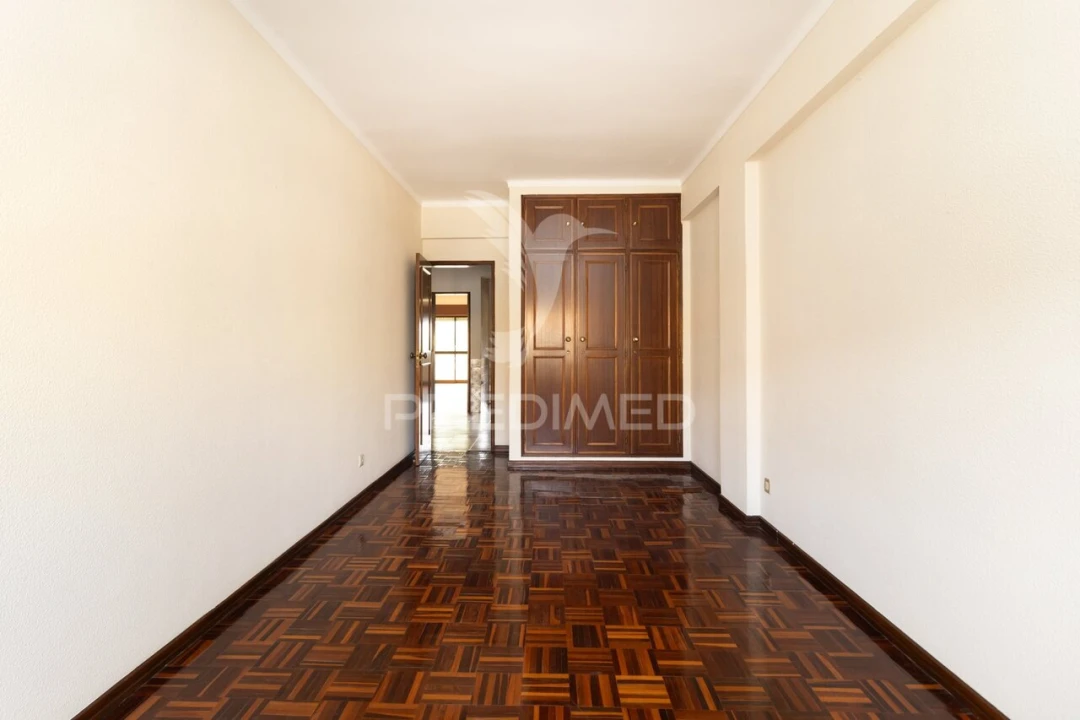 Apartamento T3 para Venda em União das Freguesias de Setúbal Foto 4