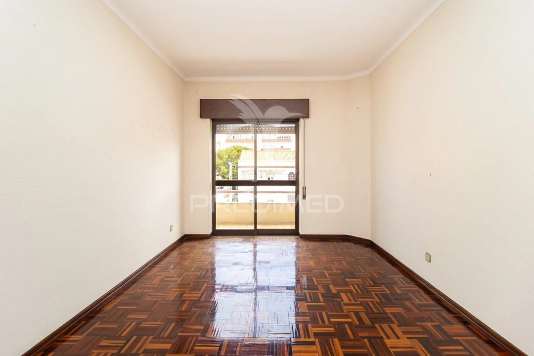 Apartamento T3 para Venda em União das Freguesias de Setúbal Foto 6