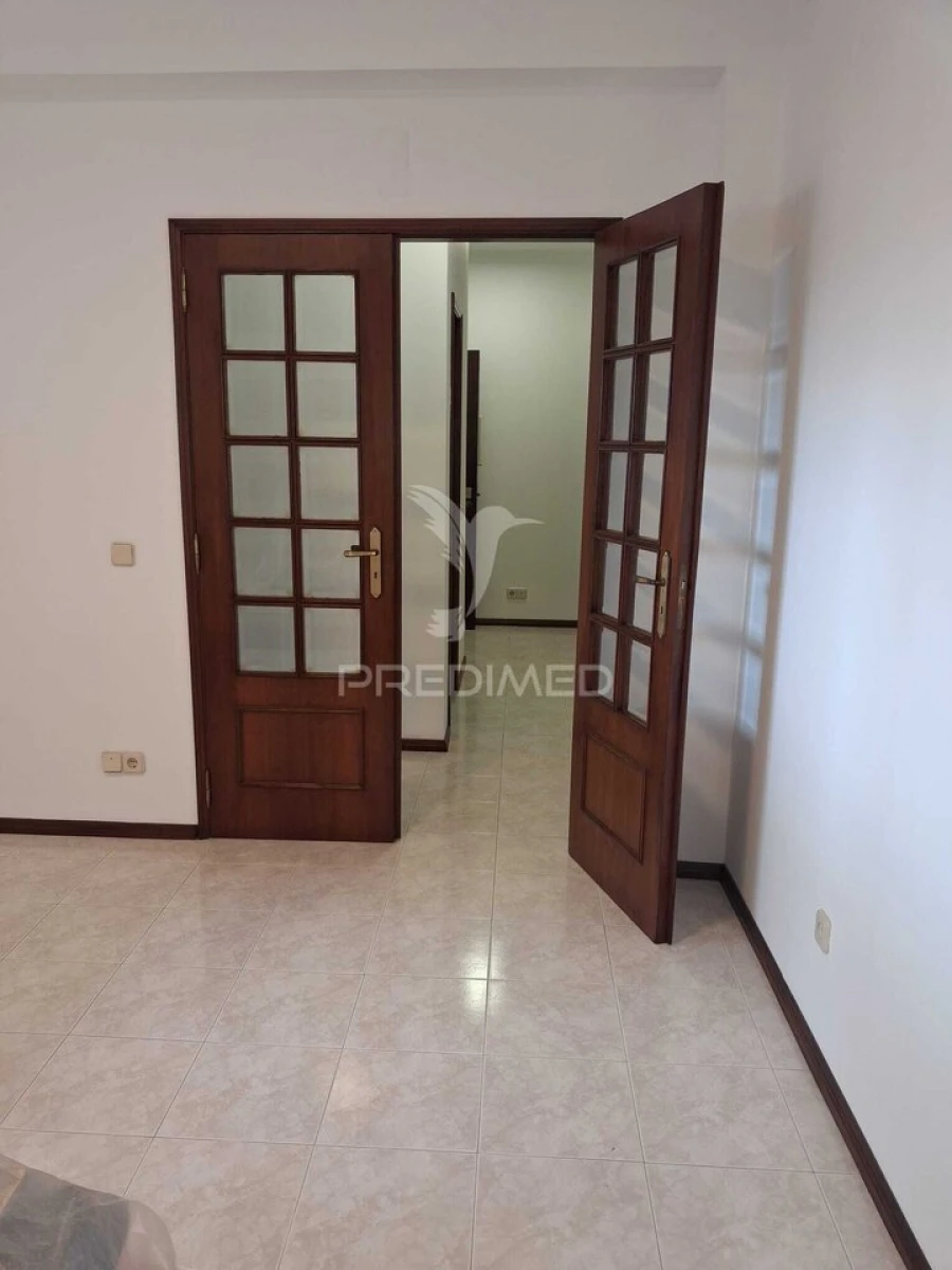 Apartamento T2 para Venda em Fatima Foto 6