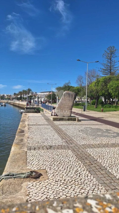 Moradia T0 para Venda em Portimão