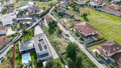 Terreno para Venda em Vila Verde e Barbudo