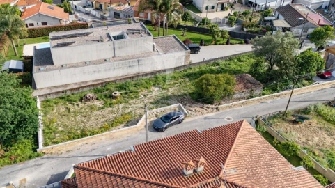 Terreno para Venda em Vila Verde e Barbudo