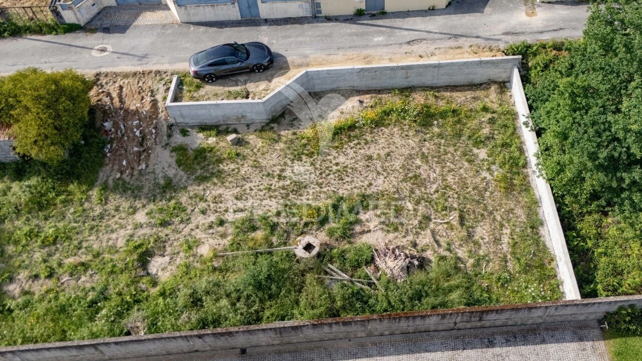 Terreno para Venda em Vila Verde e Barbudo Foto 15